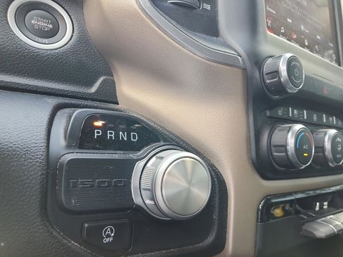 Used 2020 RAM 1500 Laramie image 13