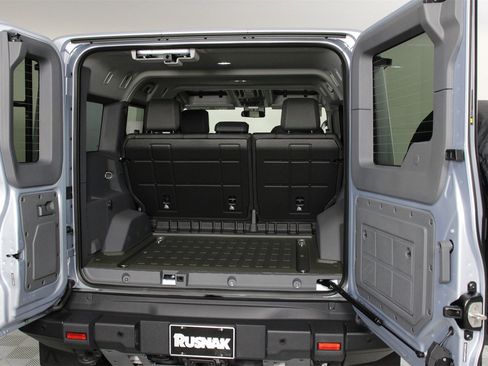 New 2025 INEOS Grenadier Fieldmaster Edition image 20