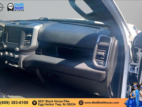 Used 2024 RAM 2500 Big Horn AWD/4WD image 14