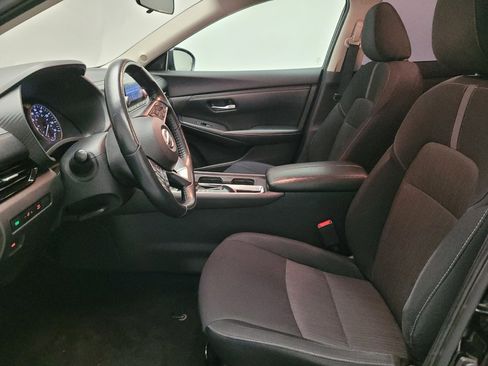 Used 2022 Nissan Sentra SV w/ All-Weather Package FWD image 17