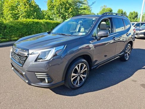 Certified 2023 Subaru Forester Limited AWD/4WD image 3