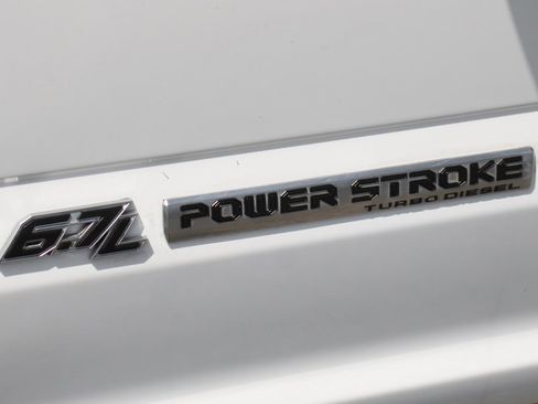 Used 2019 Ford F350 XLT image 45