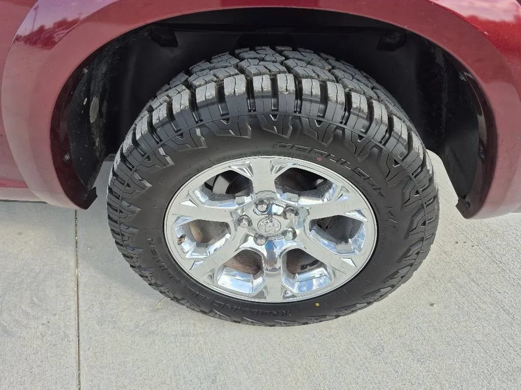 Used 2018 RAM 1500 Laramie w/ Convenience Group RWD image 14