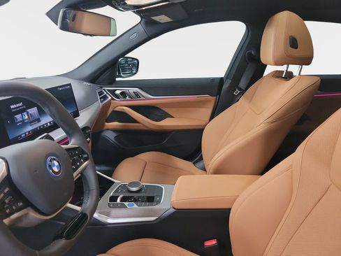 Certified 2025 BMW i4 eDrive40 image 14
