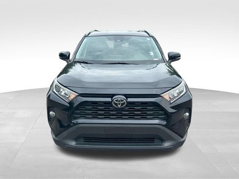 Used 2021 Toyota RAV4 XLE FWD image 8