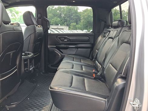 Used 2023 RAM 1500 Limited AWD/4WD image 26