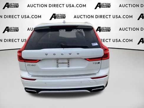 Used 2019 Volvo XC60 T5 R-Design w/ Protection Package Premier AWD/4WD image 10