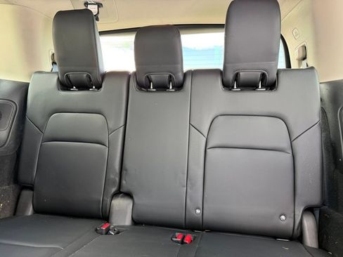 Used 2022 Nissan Pathfinder SL w/ SL Premium Package AWD/4WD image 24
