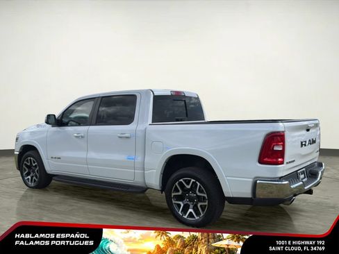 Used 2025 RAM 1500 Laramie AWD/4WD image 5