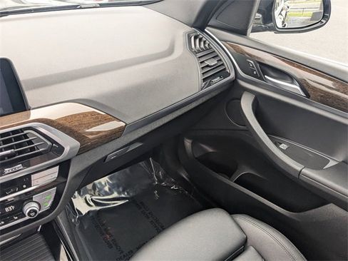 Used 2021 BMW X3 xDrive30i w/ Convenience Package image 17