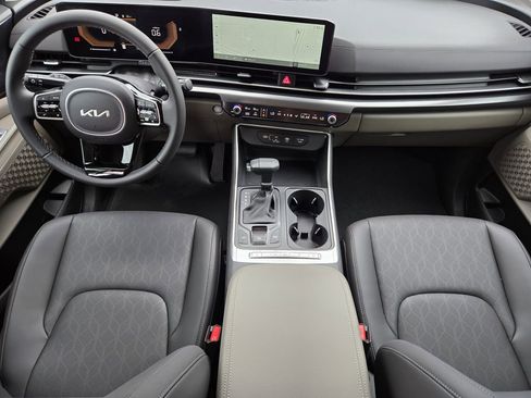 New 2026 Kia Carnival FWD image 20