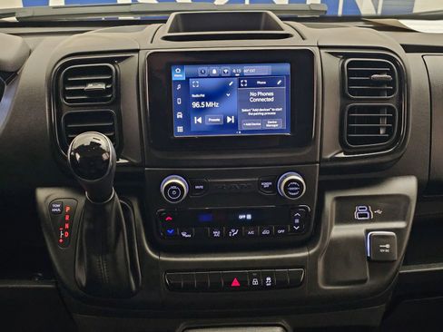 Used 2023 RAM ProMaster 2500 image 21