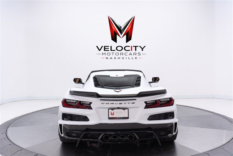 Used 2025 Chevrolet Corvette Z06 w/ Stealth Interior Trim Package RWD image 15