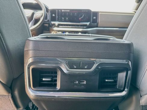 Used 2023 GMC Sierra 1500 SLT RWD image 23