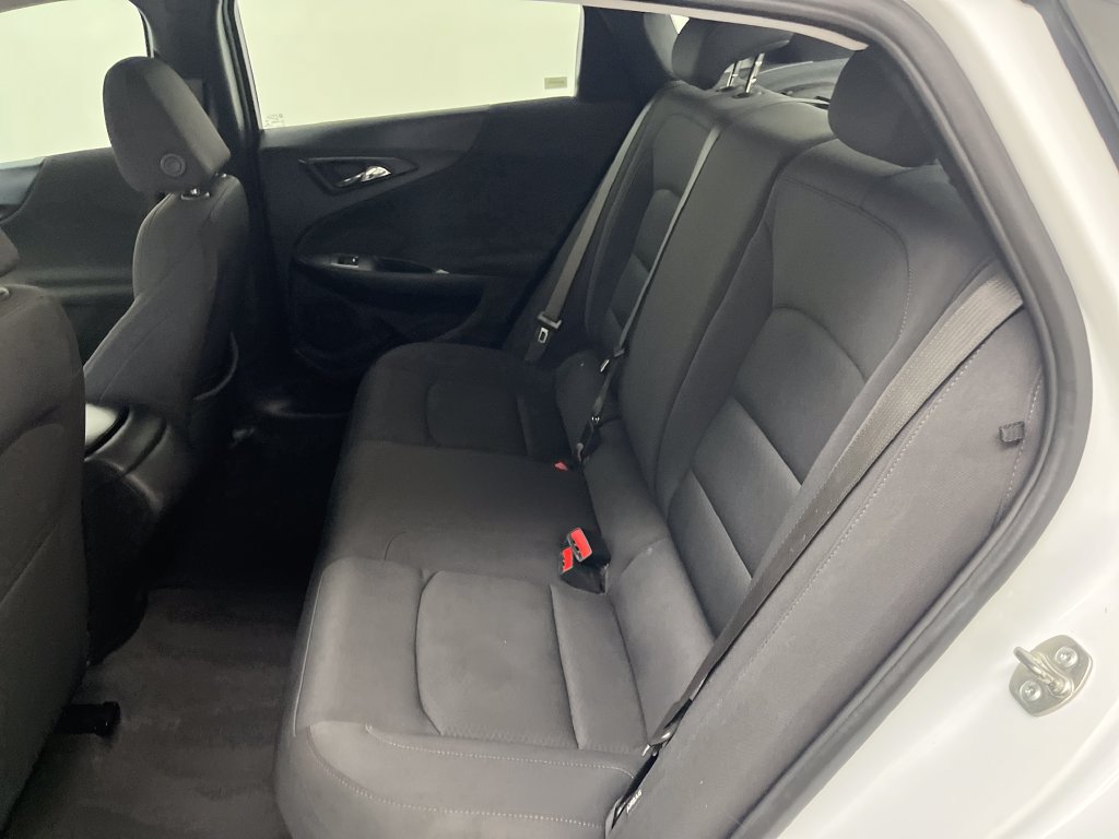 Used 2024 Chevrolet Malibu LS FWD image 13
