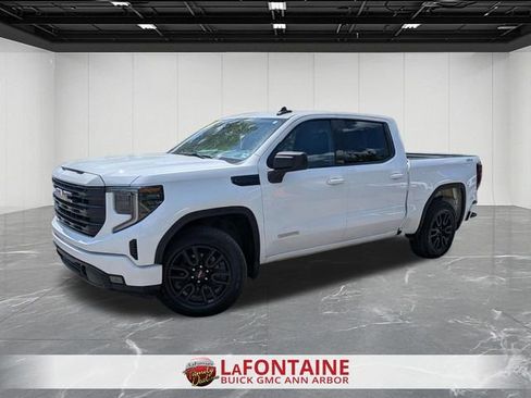 Used 2024 GMC Sierra 1500 Elevation AWD/4WD image 1