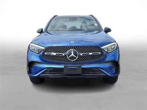 Used 2023 Mercedes-Benz GLC 300 4MATIC image 2