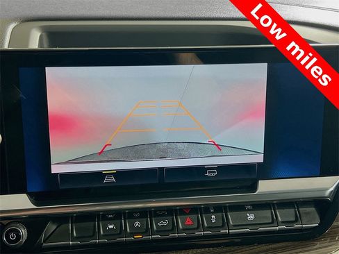 Used 2023 Chevrolet Silverado 1500 RST image 13