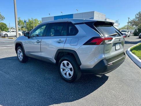 Used 2024 Toyota RAV4 LE image 8