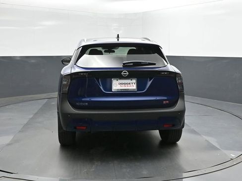 New 2026 Nissan Kicks SR w/ SR Premium Package image 5