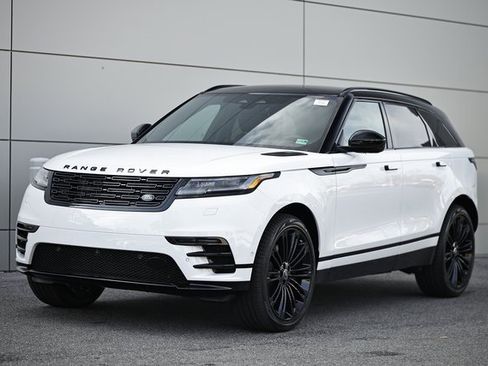 New 2026 Land Rover Range Rover Velar Dynamic SE image 1