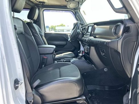 Used 2020 Jeep Wrangler Unlimited Sport AWD/4WD image 17