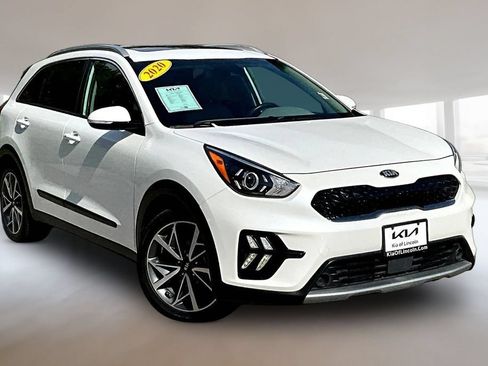 Used 2020 Kia Niro Touring FWD image 3