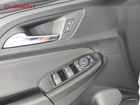 Used 2023 Chevrolet TrailBlazer RS w/ Convenience Package image 22