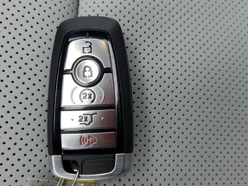 New 2026 Ford Explorer Platinum w/ LUX Leather Package image 41