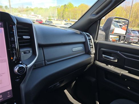 New 2026 RAM 3500 Big Horn AWD/4WD image 25