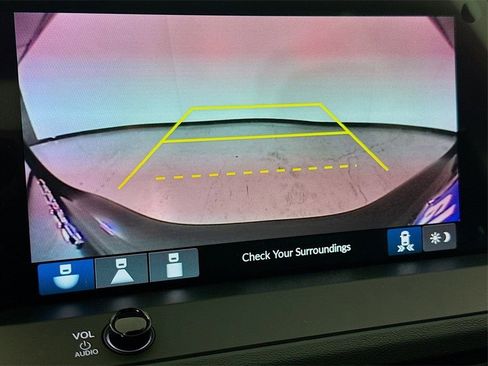 Used 2025 Honda Accord Sport image 23