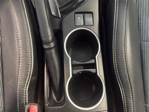 Used 2014 Toyota Corolla S FWD image 27