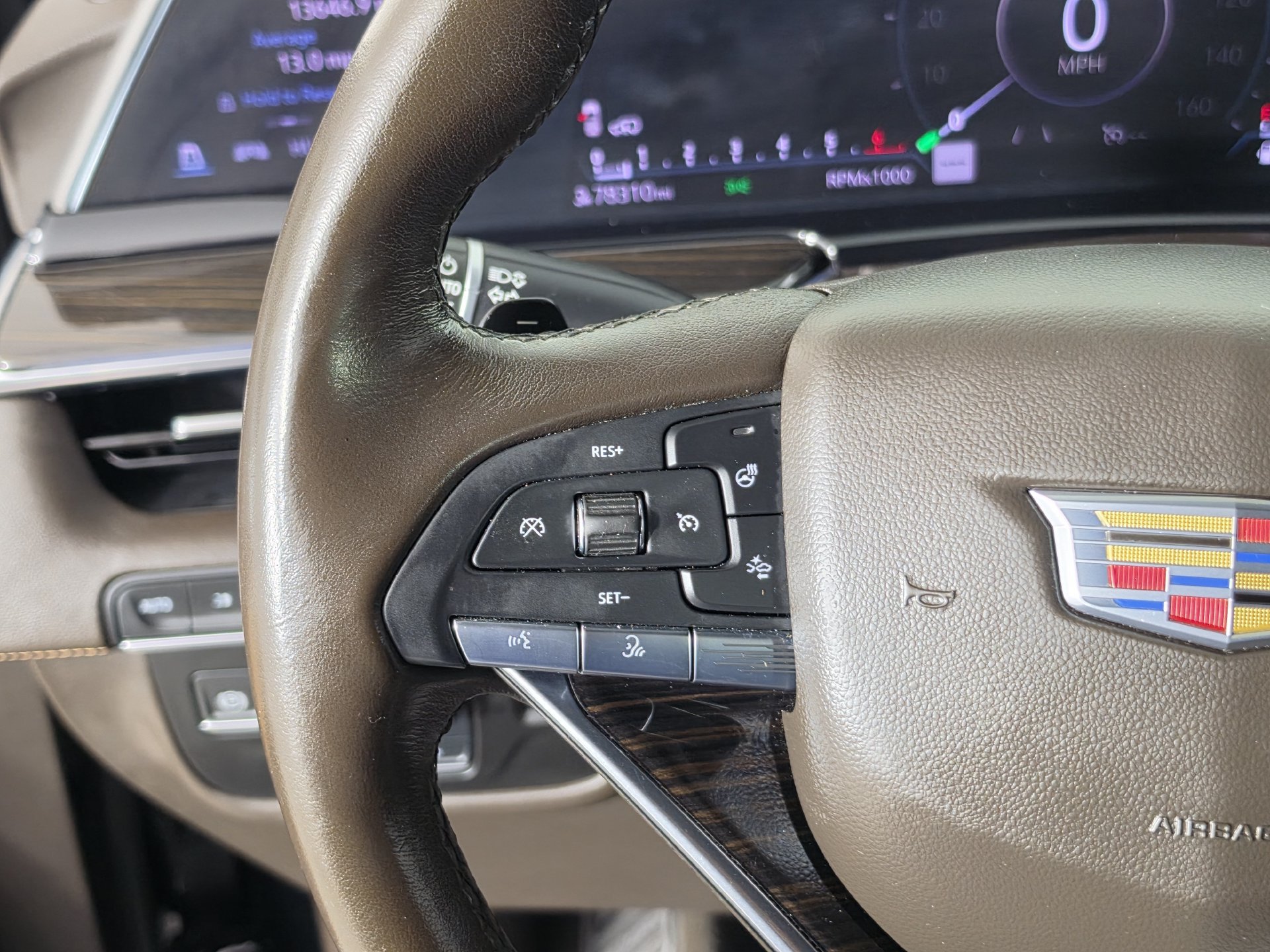 Used 2021 Cadillac Escalade Sport w/ Driver Assist Tech Package AWD/4WD image 11