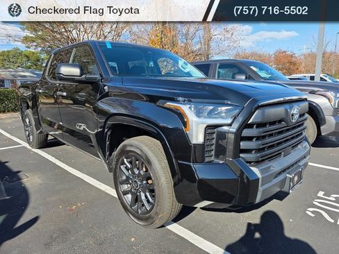 Used 2022 Toyota Tundra SR image 3