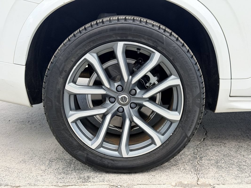 Used 2019 Volvo XC90 T5 Momentum w/ Protection Package Premier FWD image 32