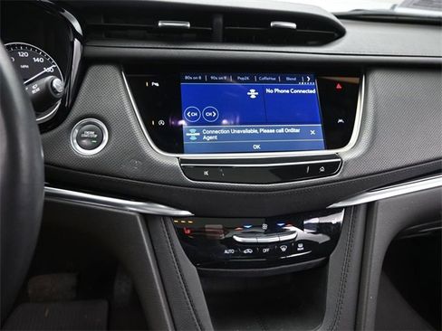 Certified 2024 Cadillac XT6 Luxury image 34