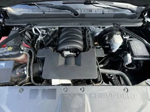 Used 2016 Chevrolet Suburban LTZ AWD/4WD image 10