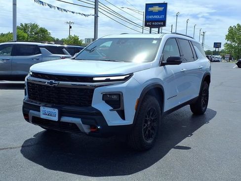 New 2026 Chevrolet Traverse Z71 w/ Enhanced Driving Package AWD/4WD image 5