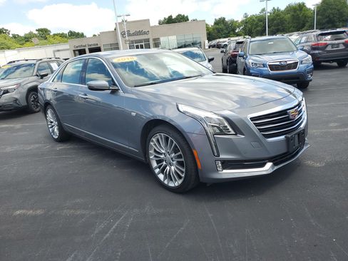 Used 2018 Cadillac CT6 Premium Luxury w/ Super Cruise Package AWD/4WD image 4