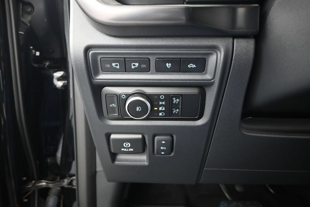 Used 2024 Ford F150 Raptor AWD/4WD image 12