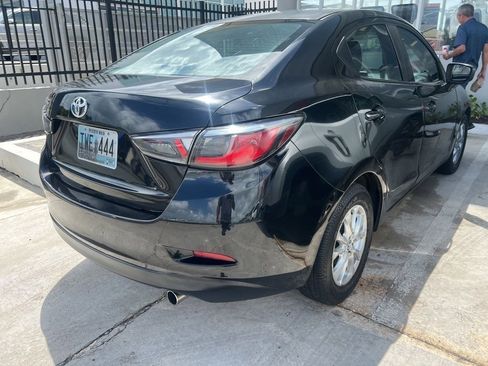 Used 2017 Toyota Yaris iA FWD image 4