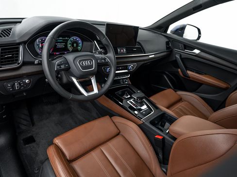 Certified 2023 Audi Q5 2.0T Prestige w/ Prestige Package AWD/4WD image 10