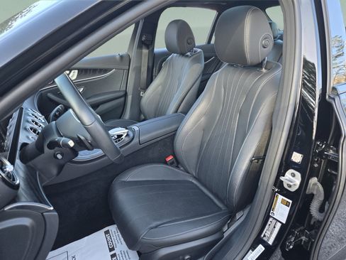 Used 2020 Mercedes-Benz E 350 Sedan image 13