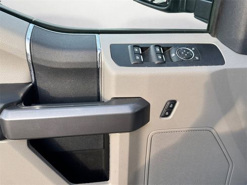 Used 2022 Ford F350 XLT image 23