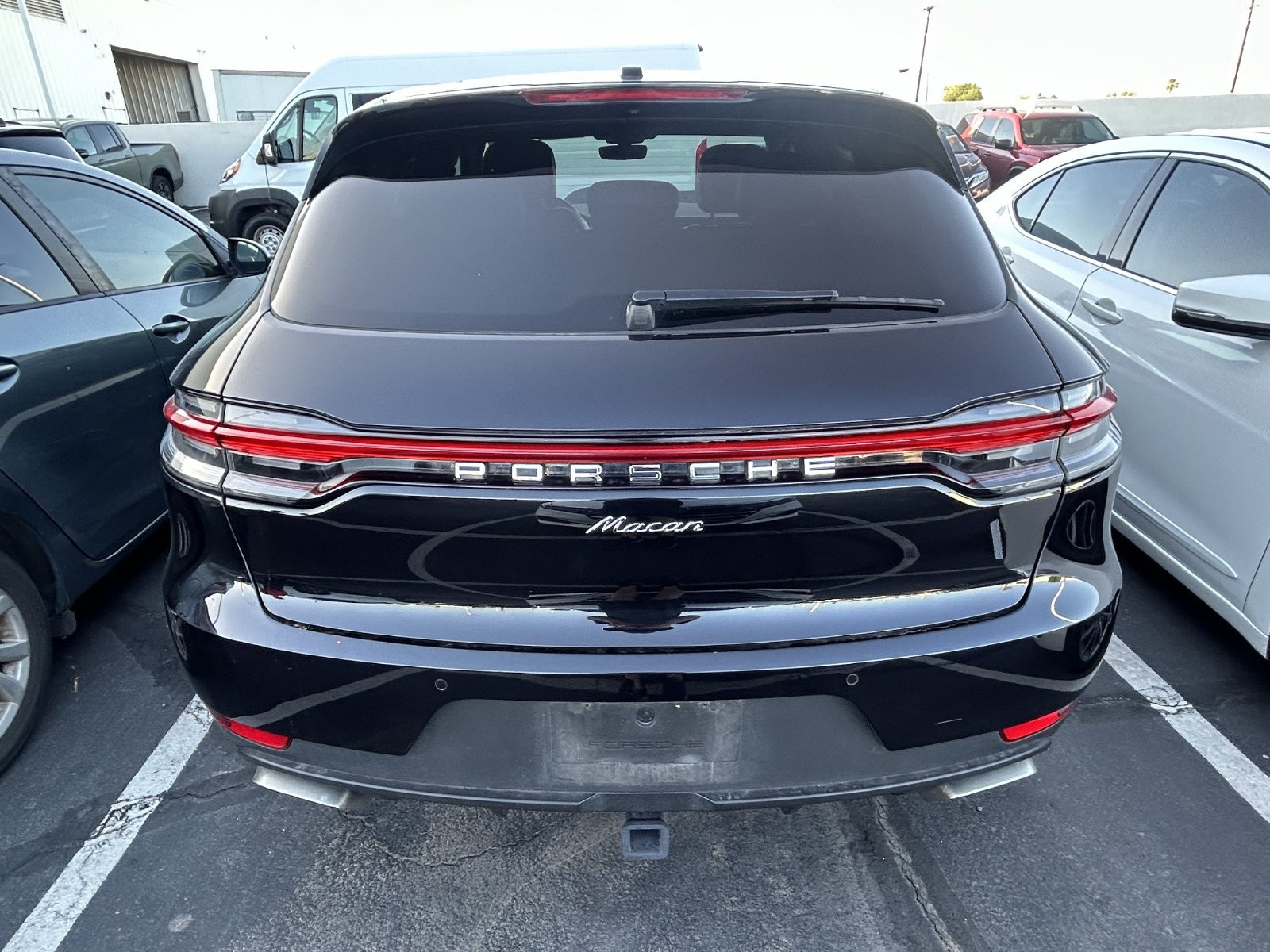 Used 2020 Porsche Macan AWD/4WD image 7
