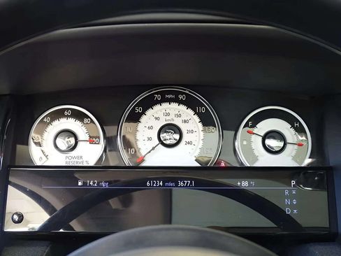 Certified 2014 Rolls-Royce Wraith RWD image 13