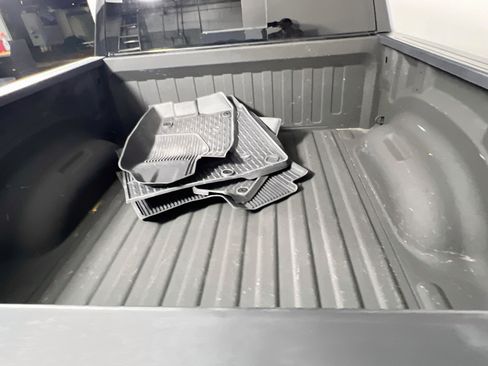 Used 2025 RAM 1500 Big Horn RWD image 34