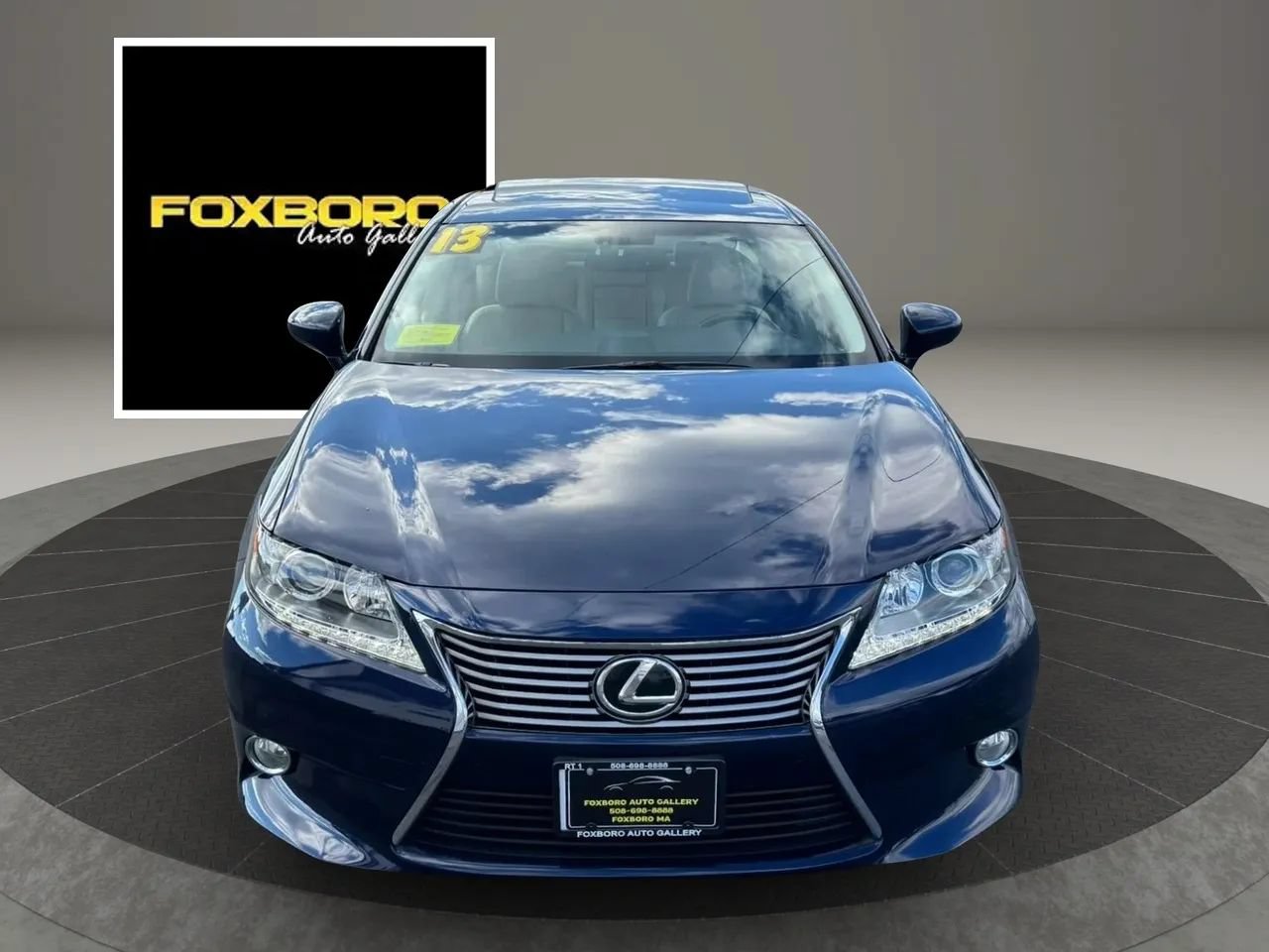 Used 2013 Lexus ES 350 FWD image 2