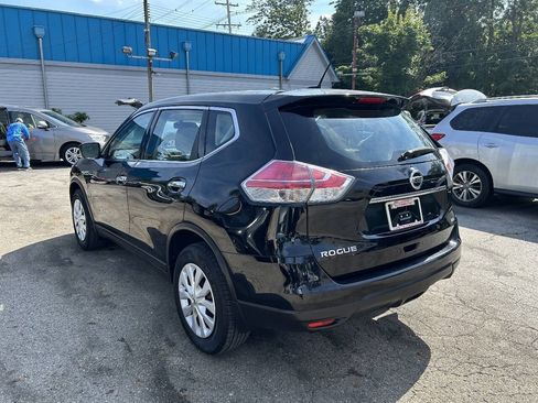 Used 2015 Nissan Rogue S AWD/4WD image 10