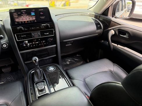 Used 2024 INFINITI QX80 Luxe image 45